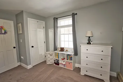 78 Lynwood Lane Manchester NH 03109