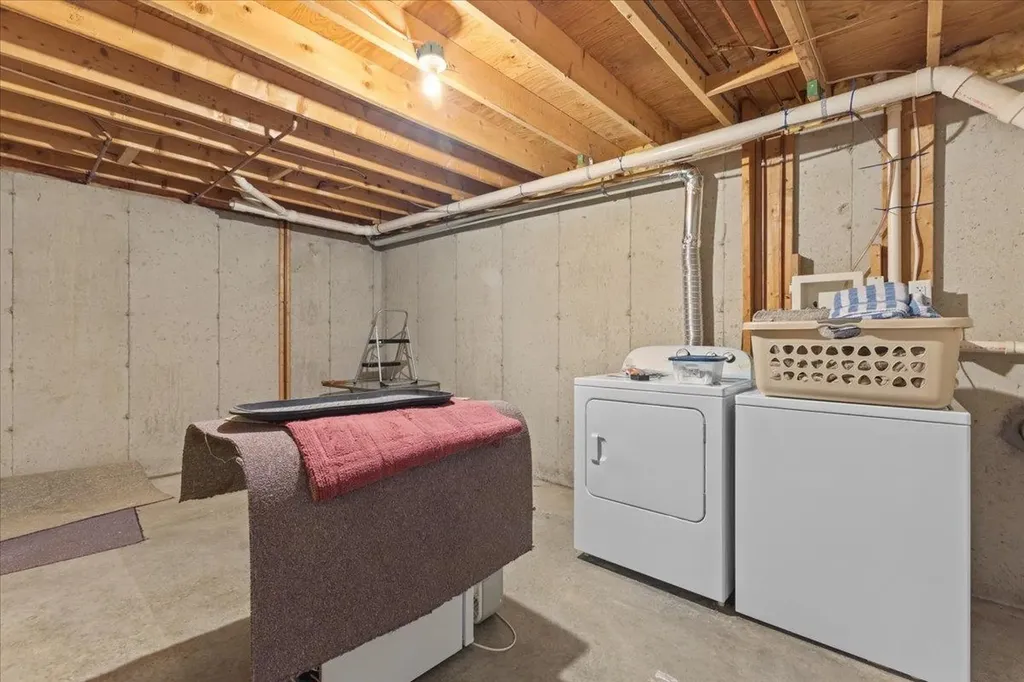 12 Kurk Drive Essex Junction VT 05452