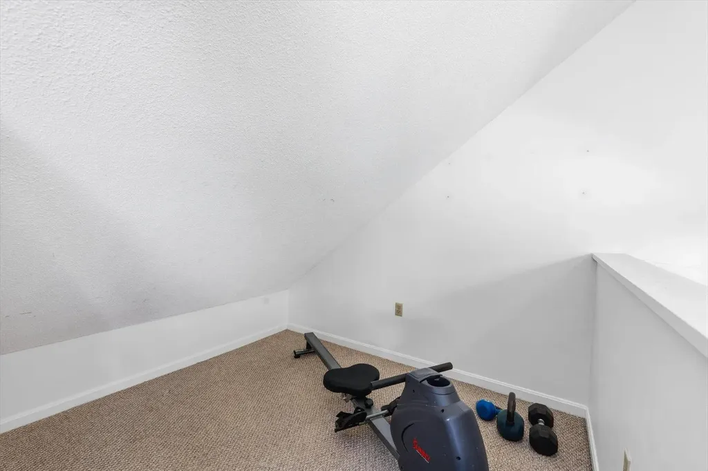 29 Perry Lane Swanzey NH 03446