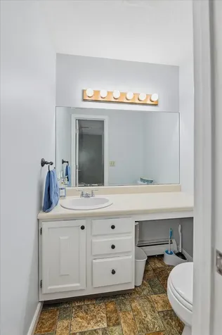 29 Perry Lane Swanzey NH 03446