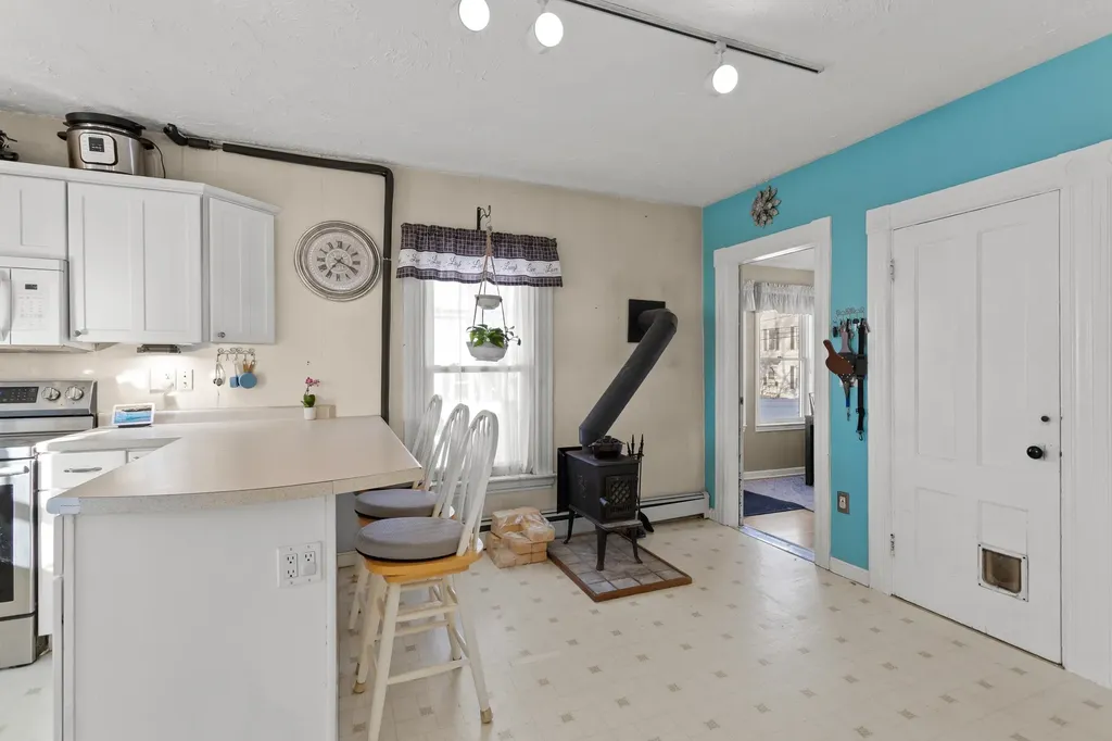 148 Cypress Street Manchester NH 03103