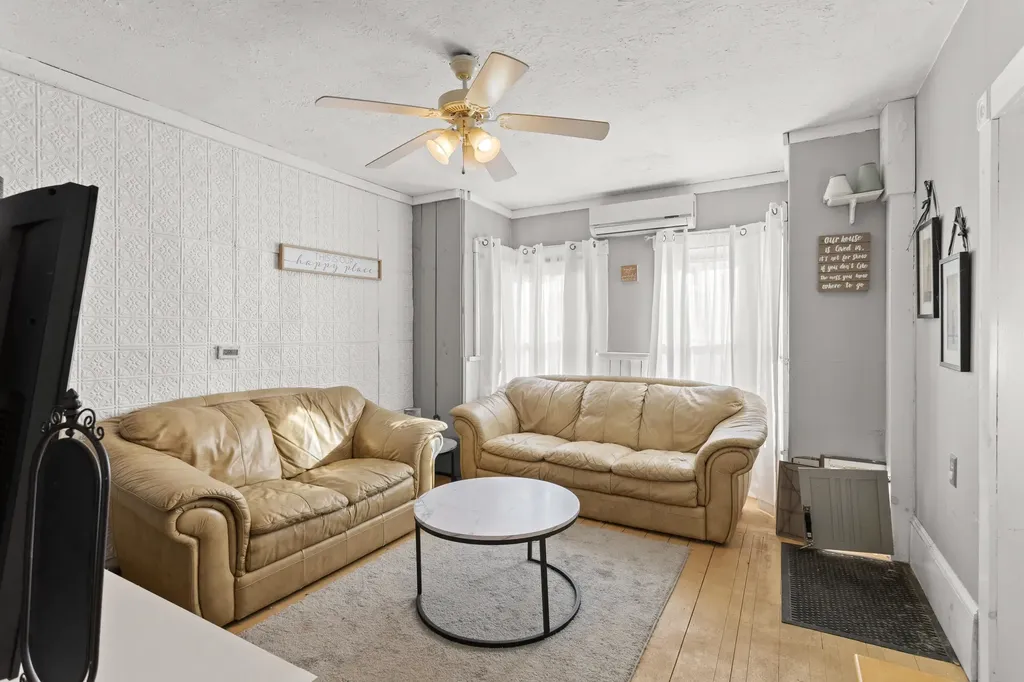 148 Cypress Street Manchester NH 03103