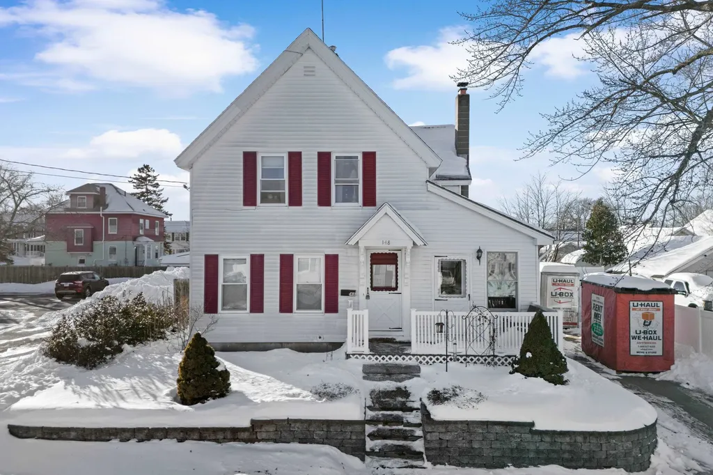 148 Cypress Street Manchester NH 03103