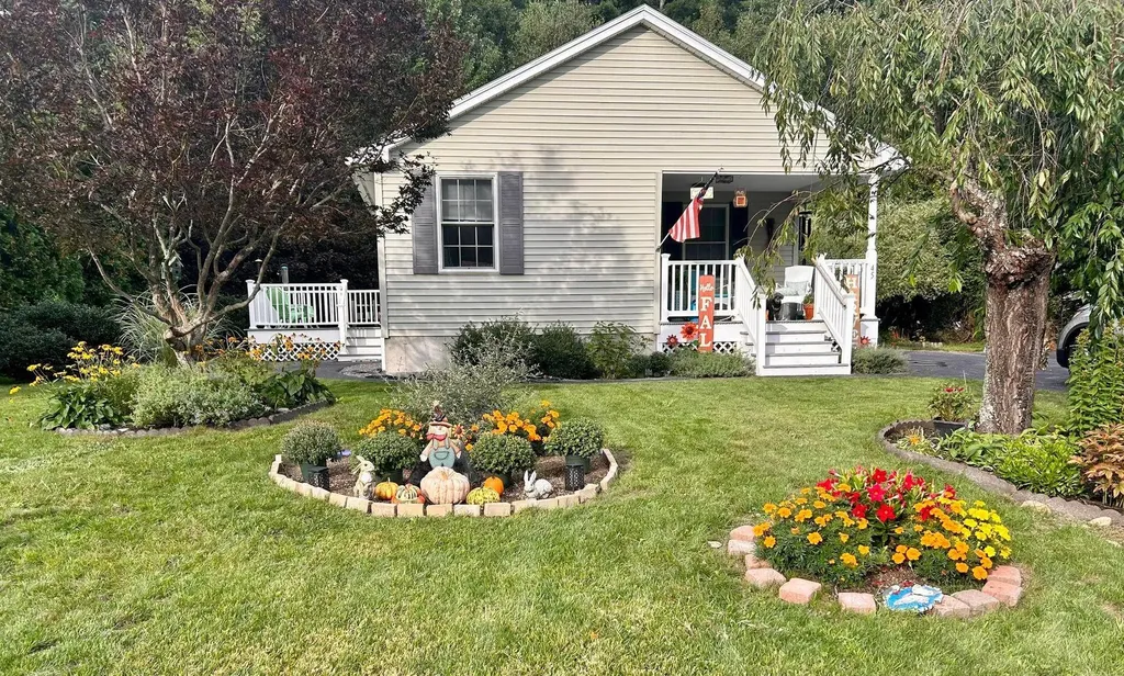 45 Kinsale Drive Rochester NH 03868