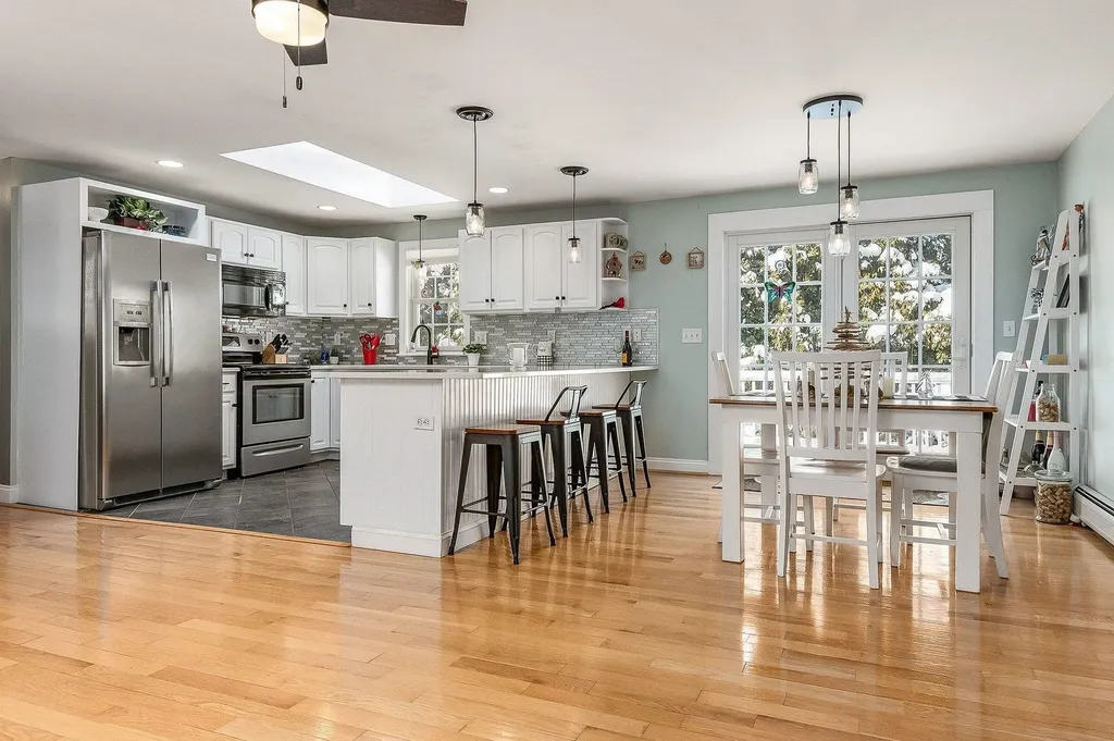 45 Kinsale Drive Rochester NH 03868