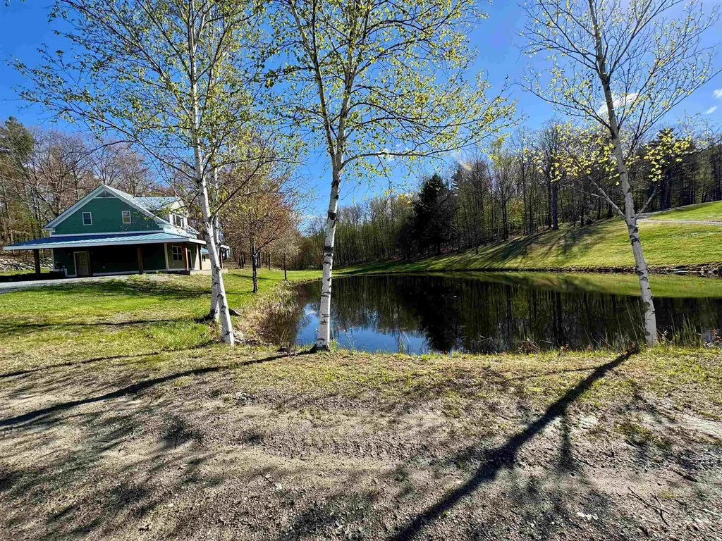 104 Upper Stonehouse Mountain Road Orford NH 03777