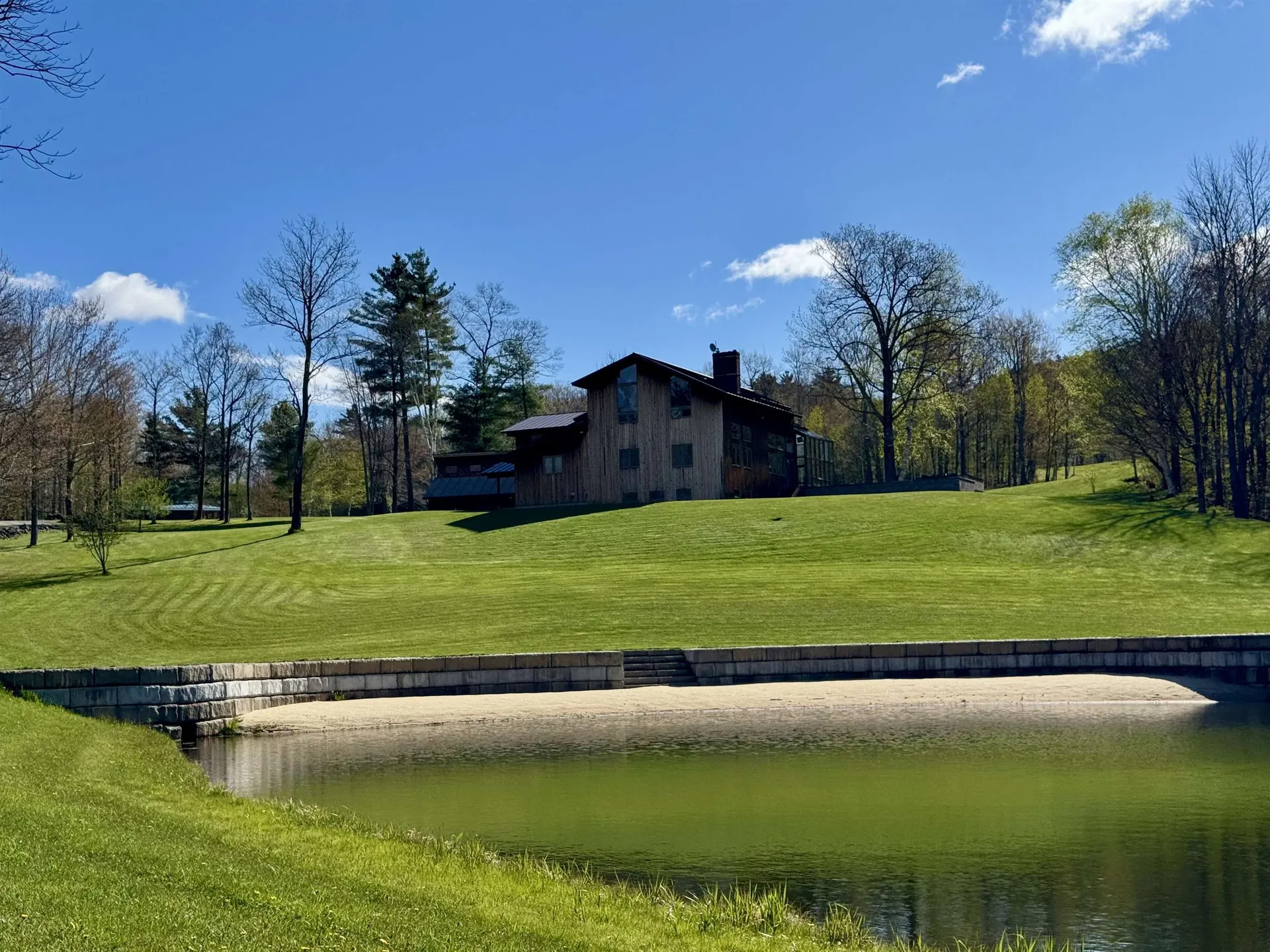 104 Upper Stonehouse Mountain Road Orford NH 03777