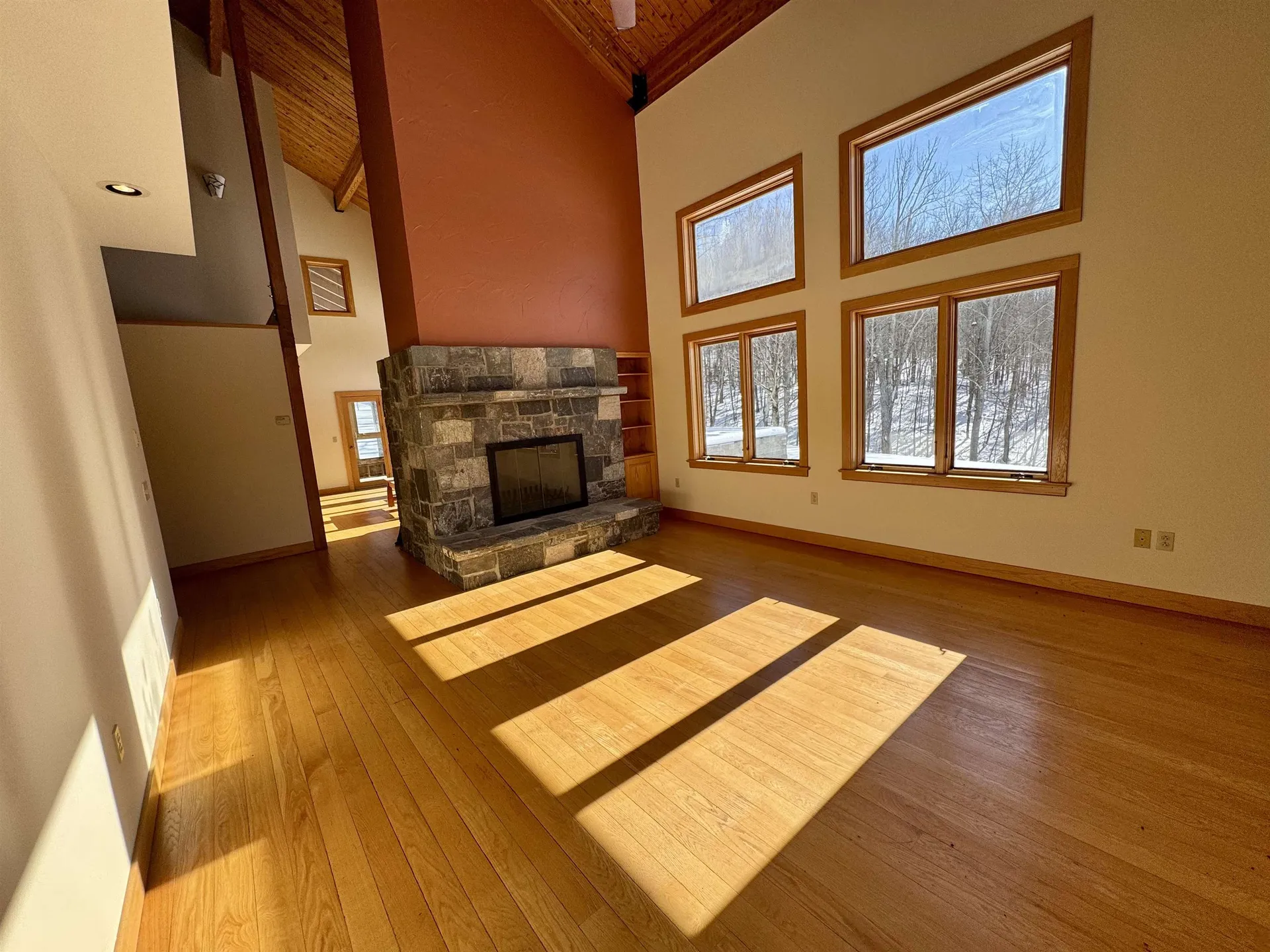 104 Upper Stonehouse Mountain Road Orford NH 03777