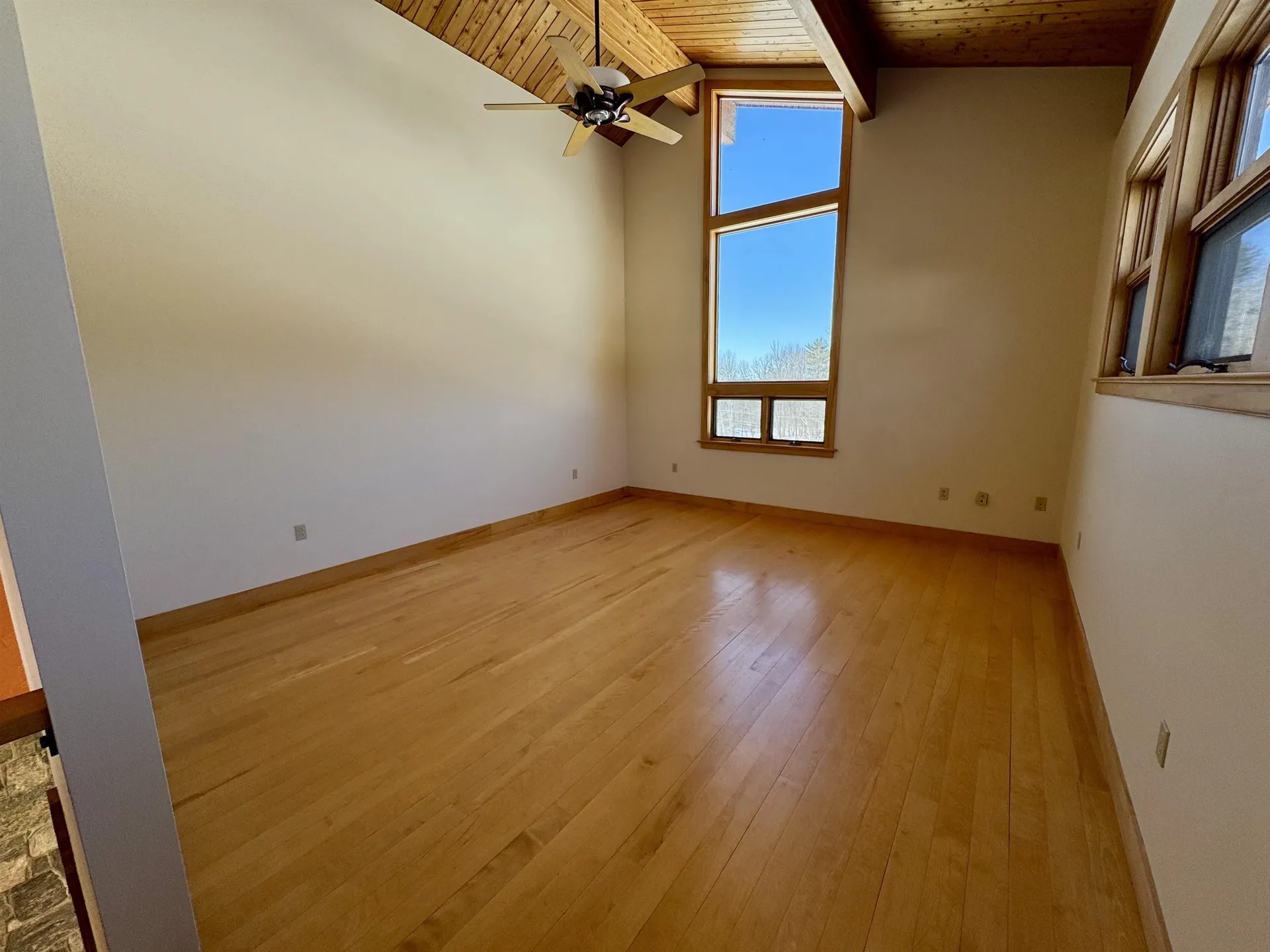 104 Upper Stonehouse Mountain Road Orford NH 03777