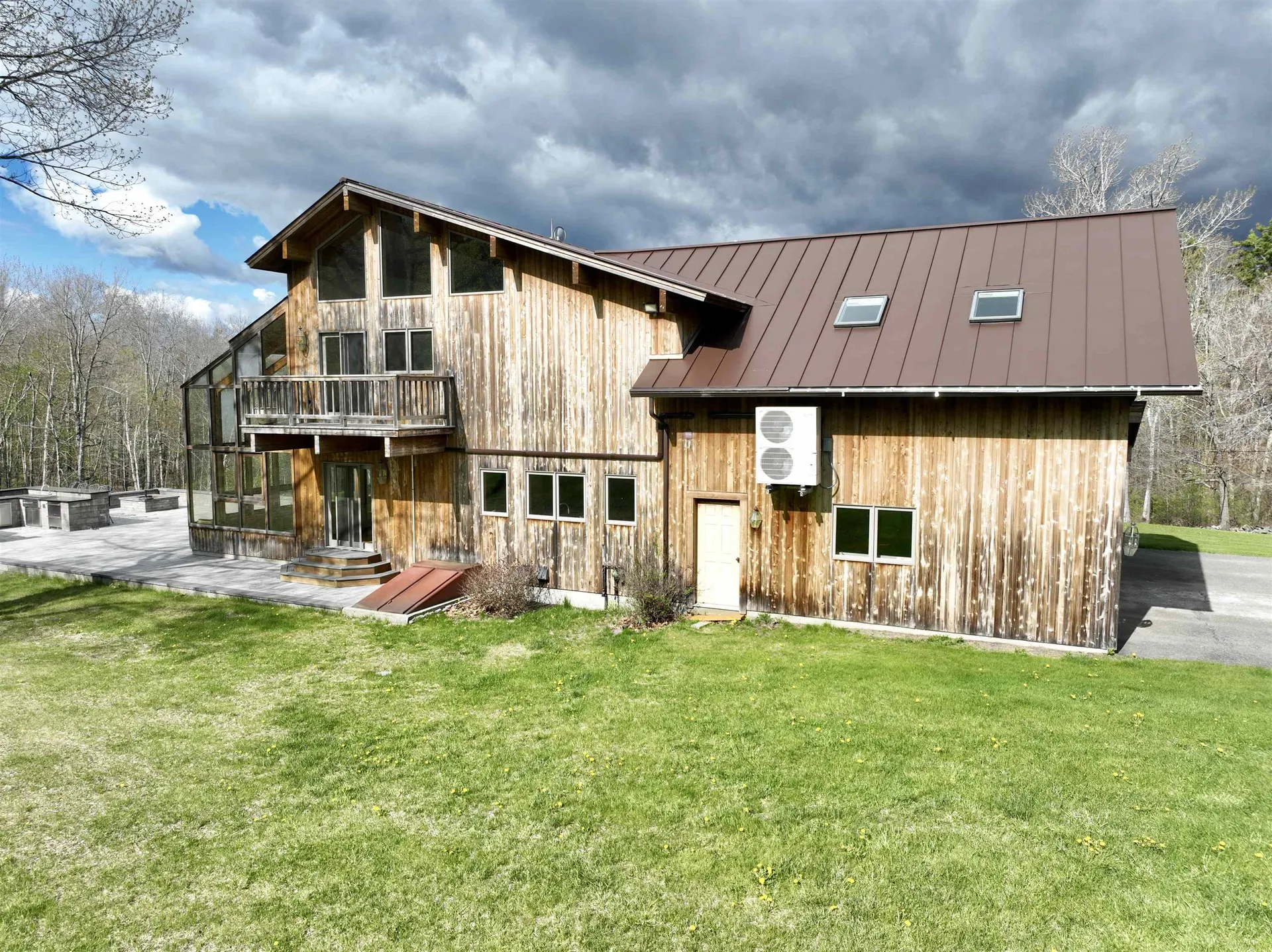 104 Upper Stonehouse Mountain Road Orford NH 03777