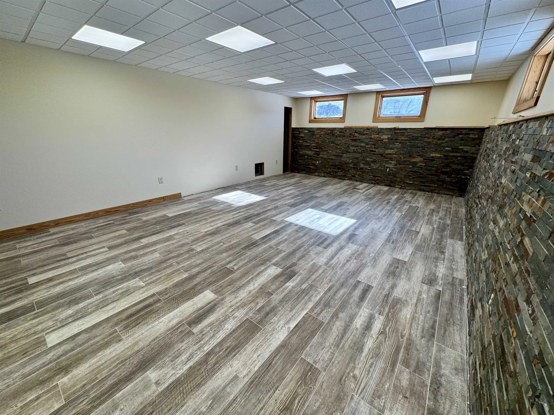 104 Upper Stonehouse Mountain Road Orford NH 03777