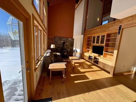 104 Upper Stonehouse Mountain Road Orford NH 03777