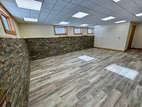 104 Upper Stonehouse Mountain Road Orford NH 03777