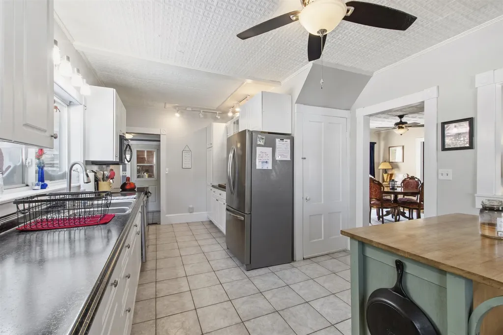 59 Colby Street Colebrook NH 03576