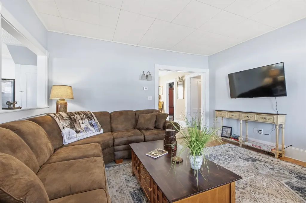 59 Colby Street Colebrook NH 03576