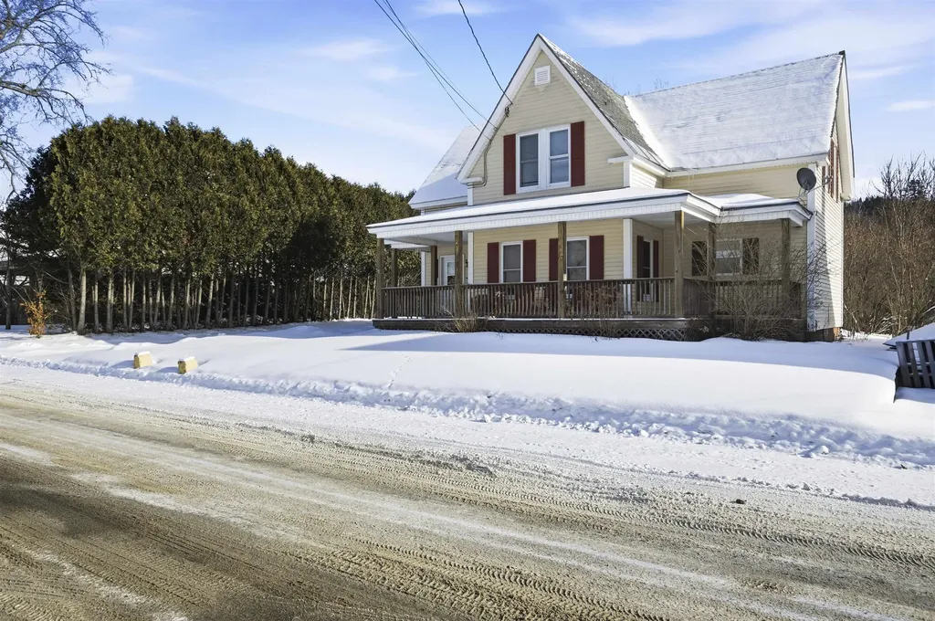 59 Colby Street Colebrook NH 03576