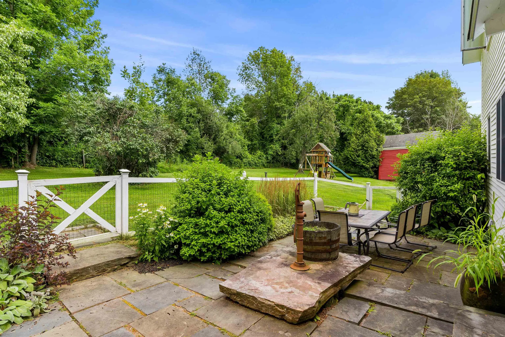 415 Flanders Memorial Road Weare NH 03281