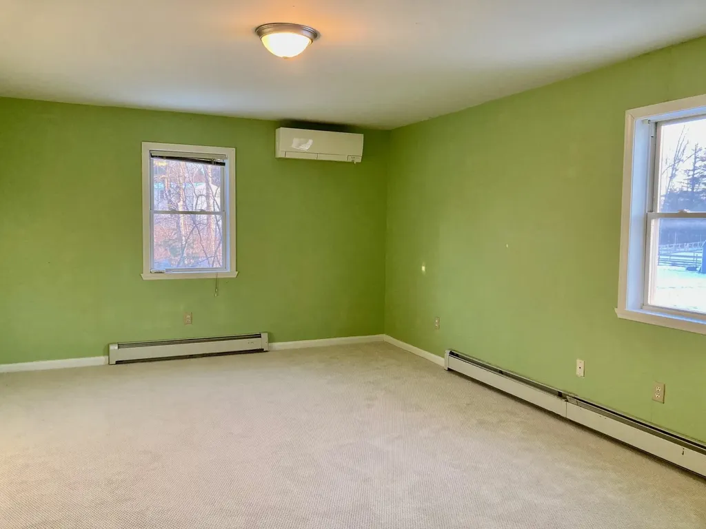 33 Clearwater Circle Shelburne VT 05482