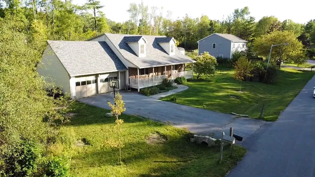 33 Clearwater Circle Shelburne VT 05482