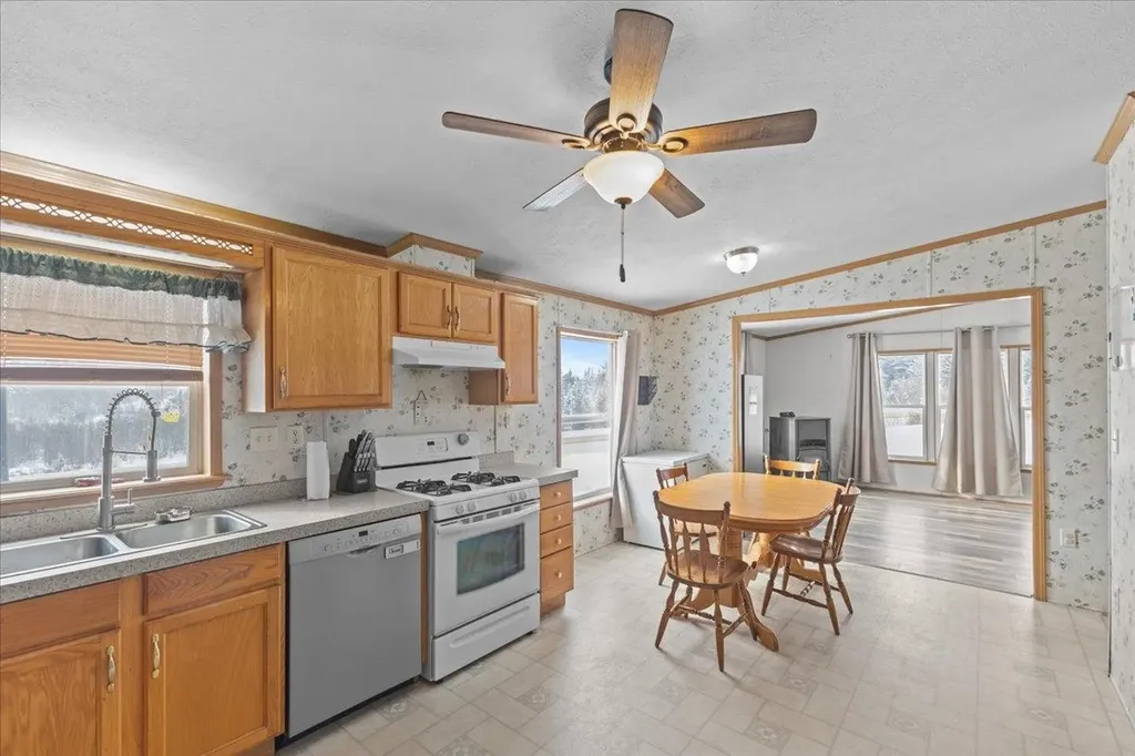 4429 Berkshire Center Road Enosburg VT 05450