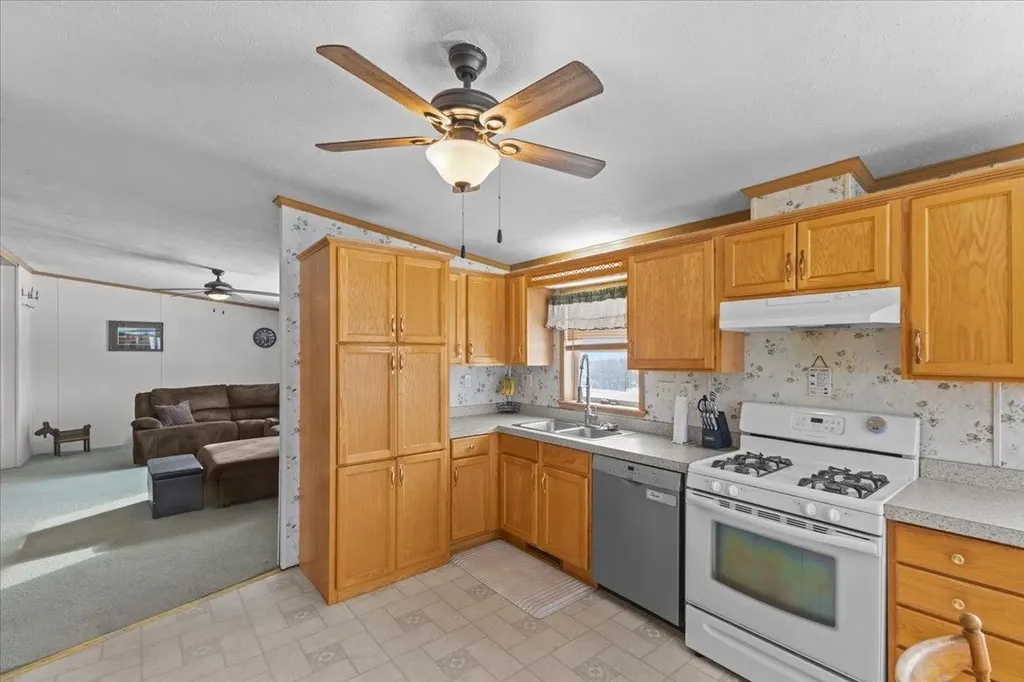 4429 Berkshire Center Road Enosburg VT 05450