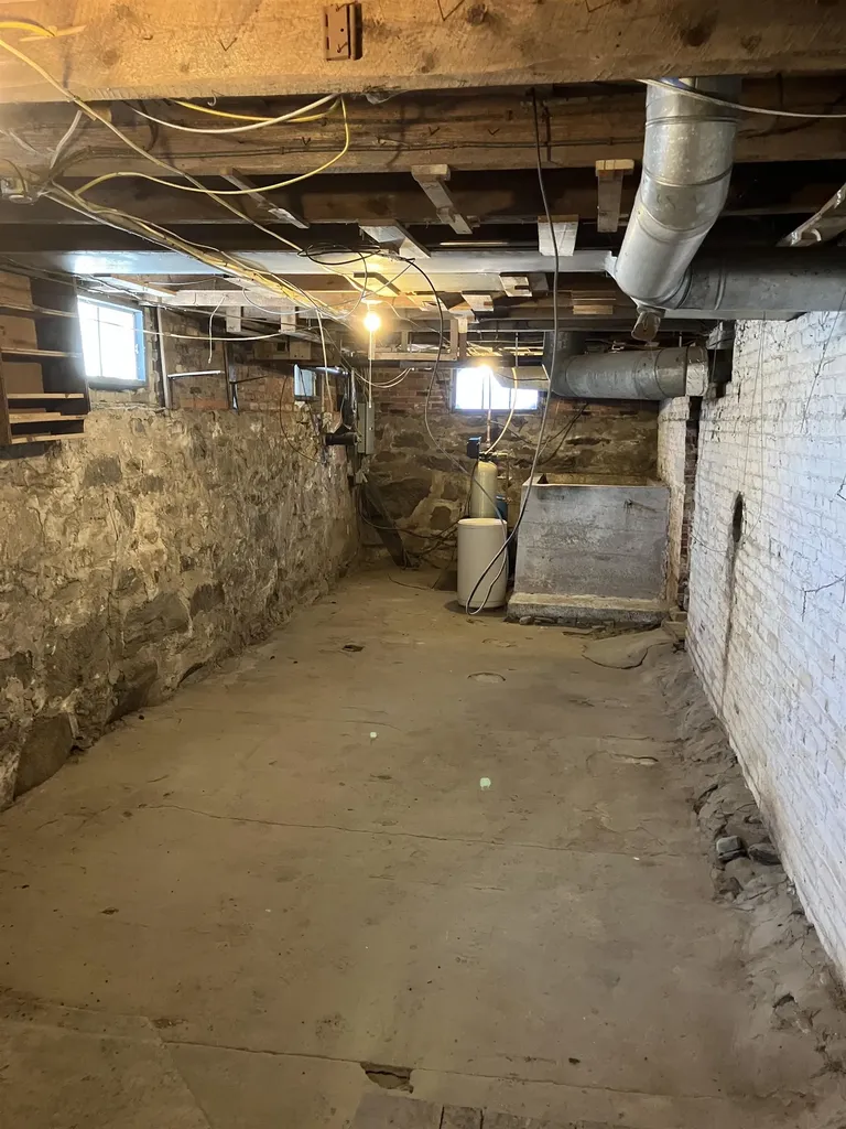 44 Old Alstead Road Charlestown NH 03603