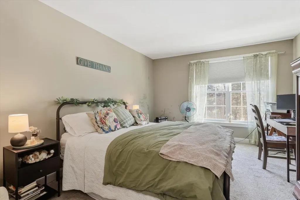 1 Maple Ridge Drive Merrimack NH 03054