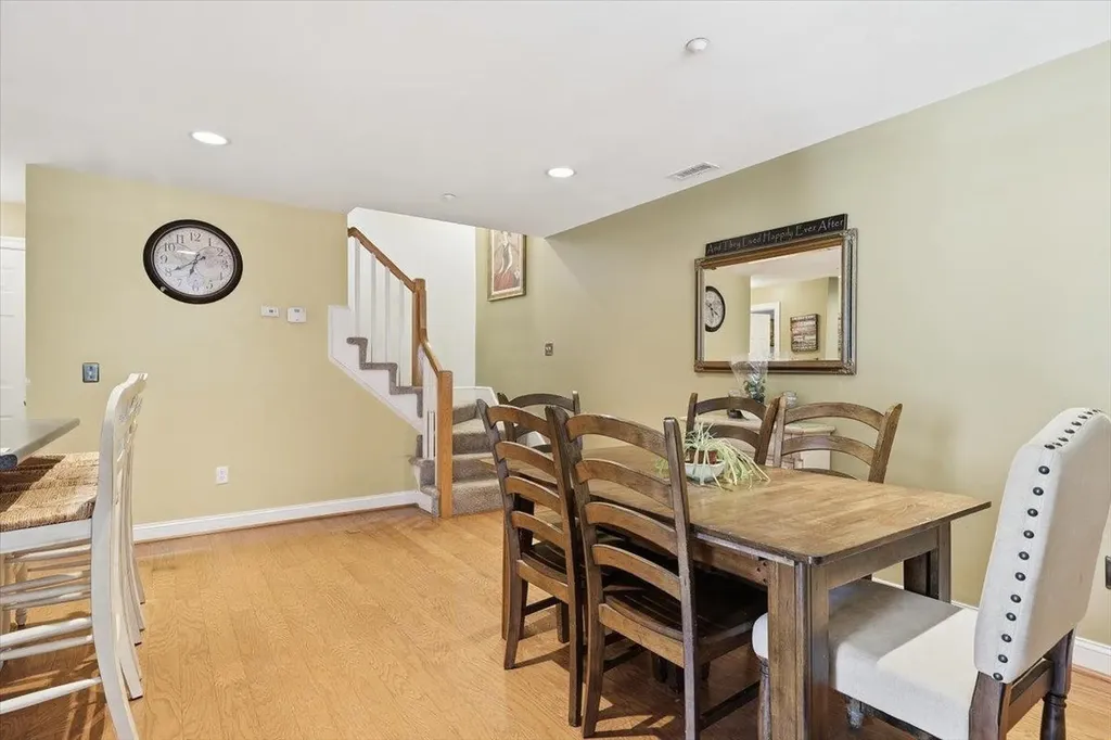 1 Maple Ridge Drive Merrimack NH 03054