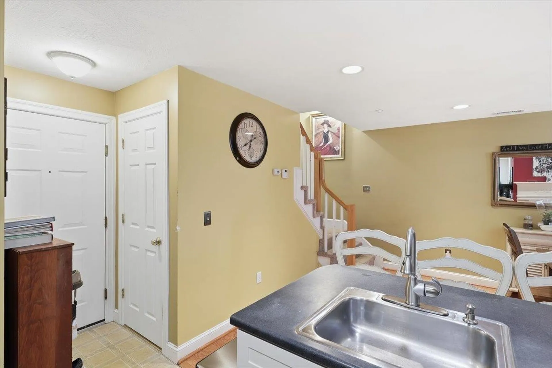 1 Maple Ridge Drive Merrimack NH 03054