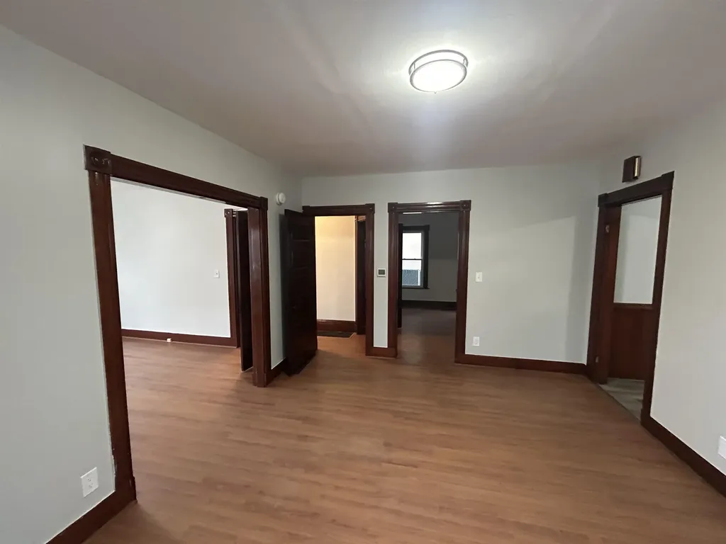 6 Holmes Street Nashua NH 03060