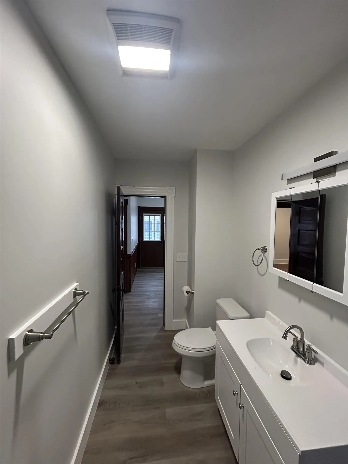 6 Holmes Street Nashua NH 03060