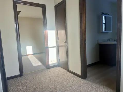 32 R Summit Avenue Derry NH 03038