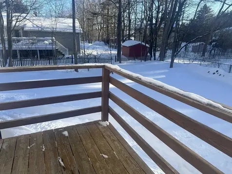 32 R Summit Avenue Derry NH 03038