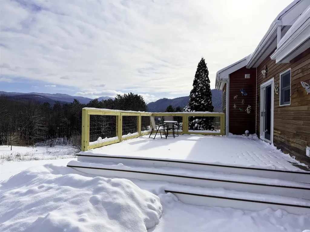 342 Sunrise Drive Huntington VT 05462