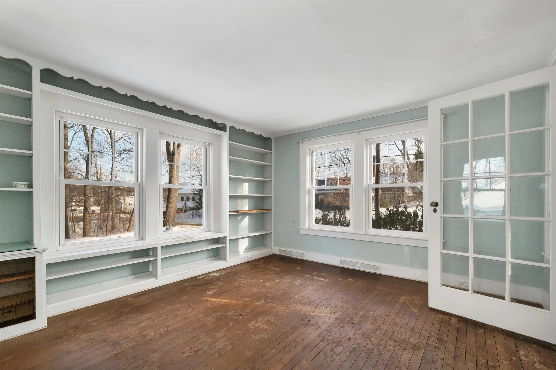 27 Tremont Street Laconia NH 03246