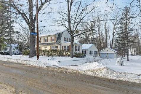 27 Tremont Street Laconia NH 03246