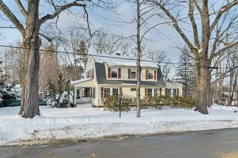 27 Tremont Street Laconia NH 03246