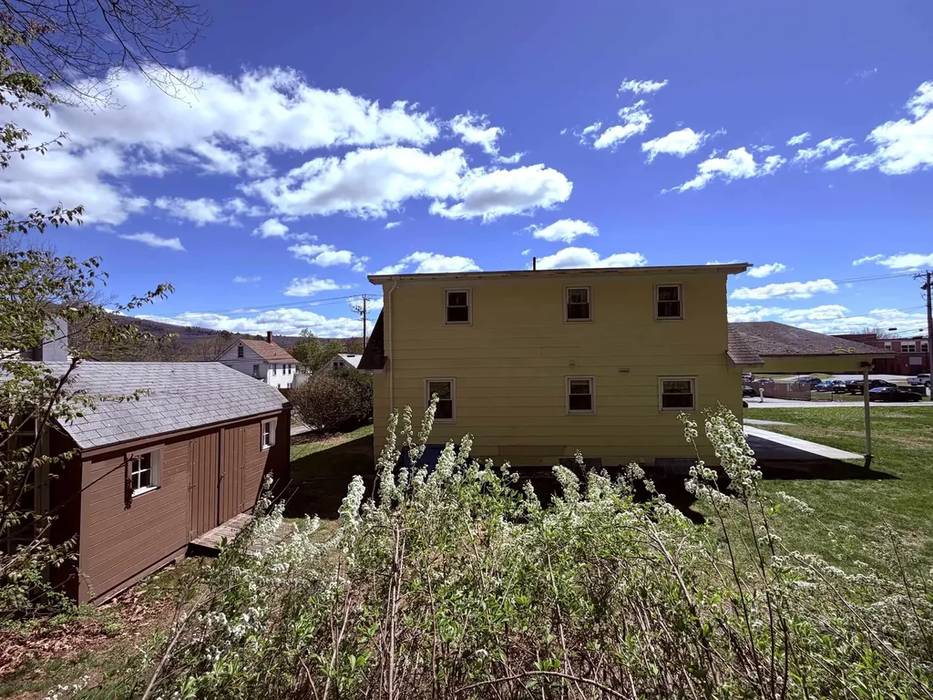 39 Atwood Street Brattleboro VT 05301