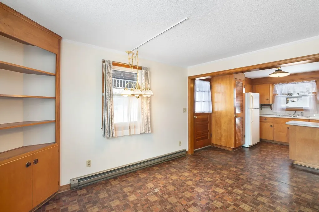 39 Atwood Street Brattleboro VT 05301