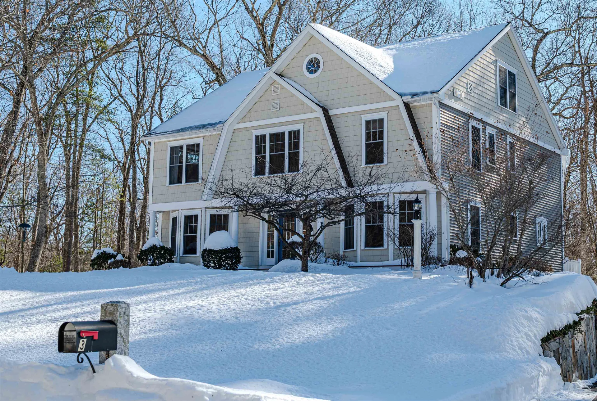 3 Chisholm Farm Drive Stratham NH 03885
