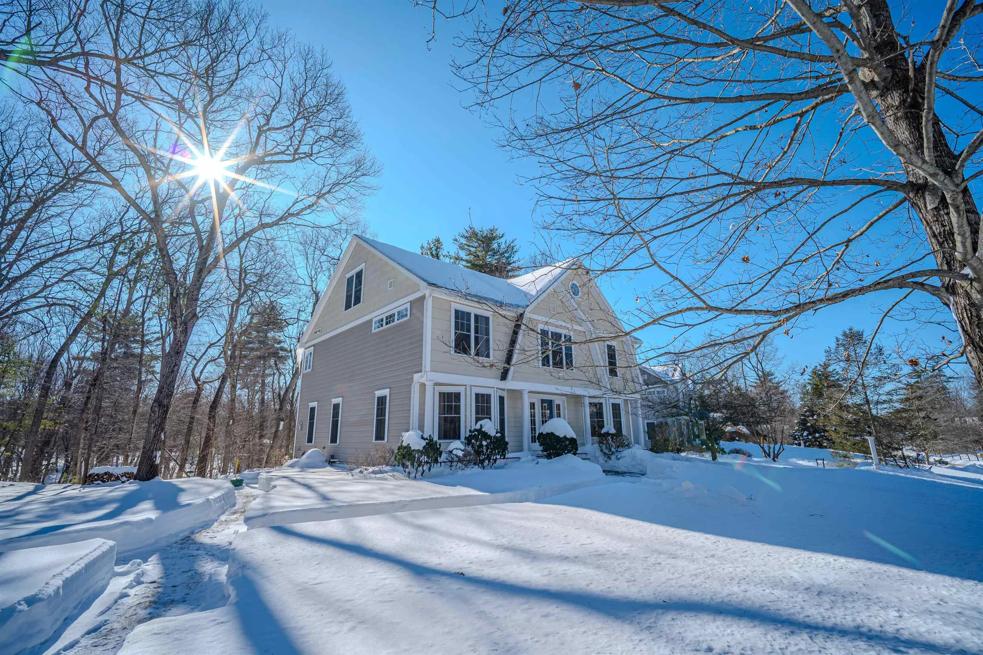 3 Chisholm Farm Drive Stratham NH 03885