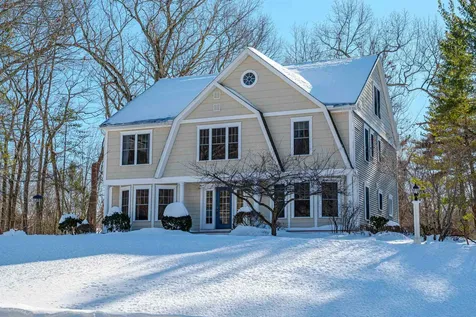 3 Chisholm Farm Drive Stratham NH 03885