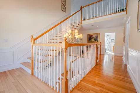 3 Chisholm Farm Drive Stratham NH 03885