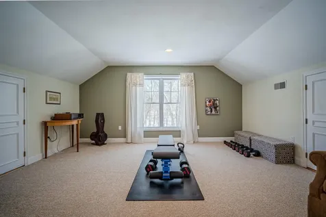 3 Chisholm Farm Drive Stratham NH 03885