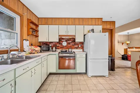 10 Meadows Drive Barre Town VT 05641