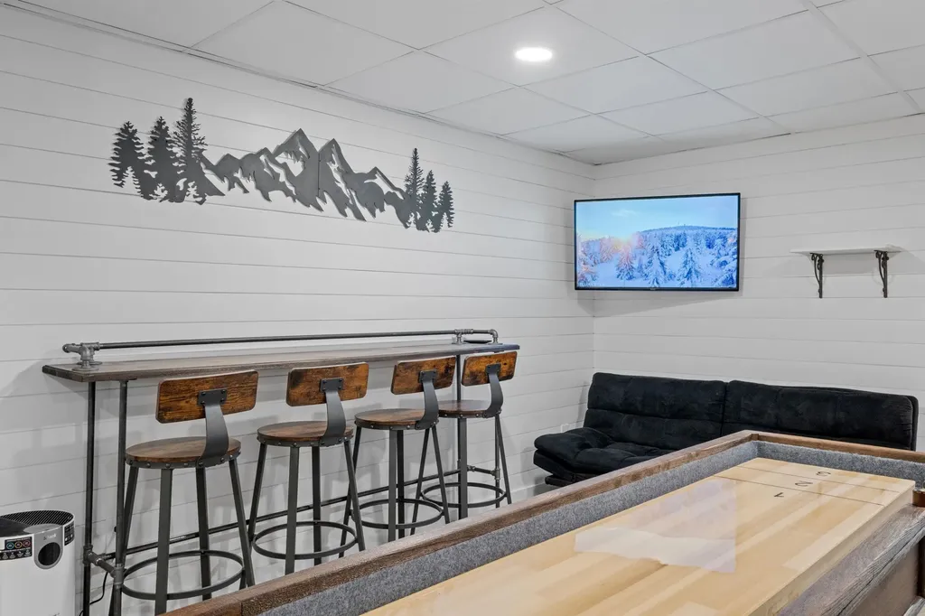 3039 Us Route 3 Thornton NH 03285