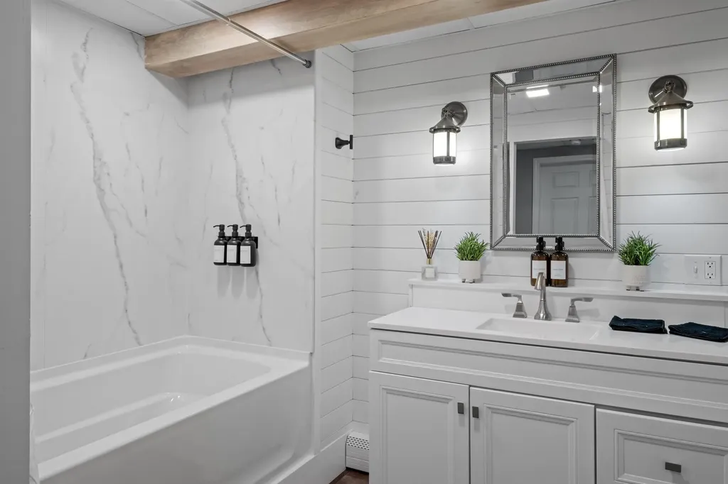 3039 Us Route 3 Thornton NH 03285