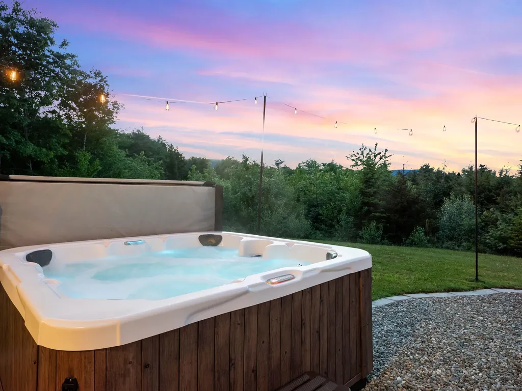 3039 Us Route 3 Thornton NH 03285