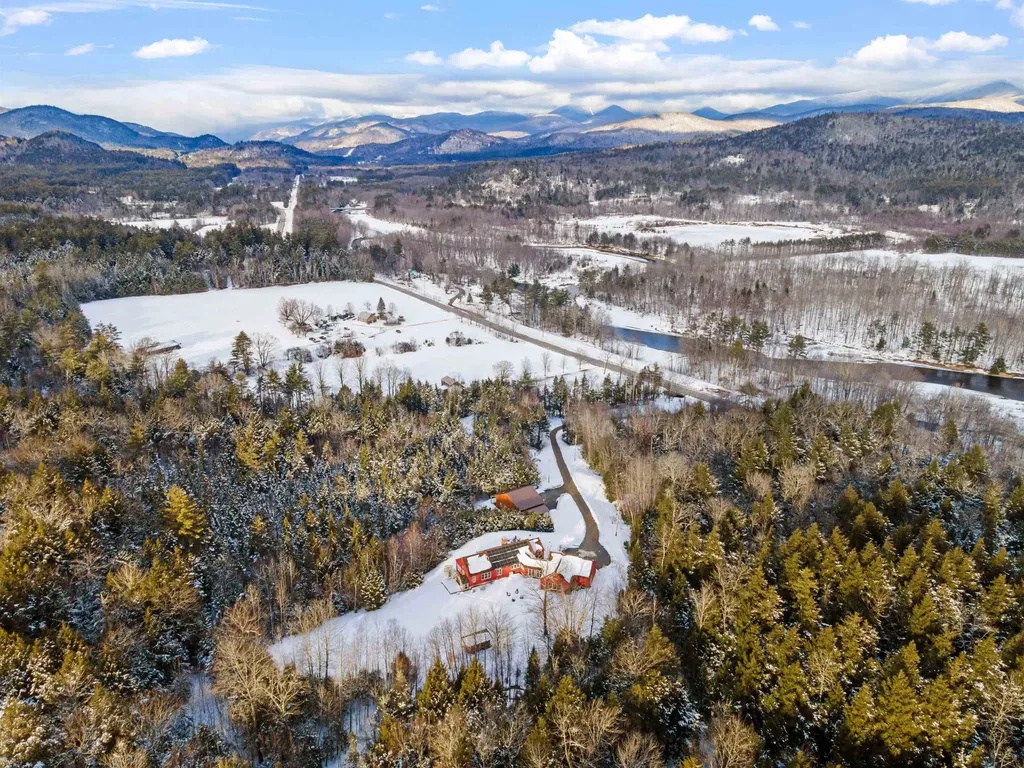 3039 Us Route 3 Thornton NH 03285