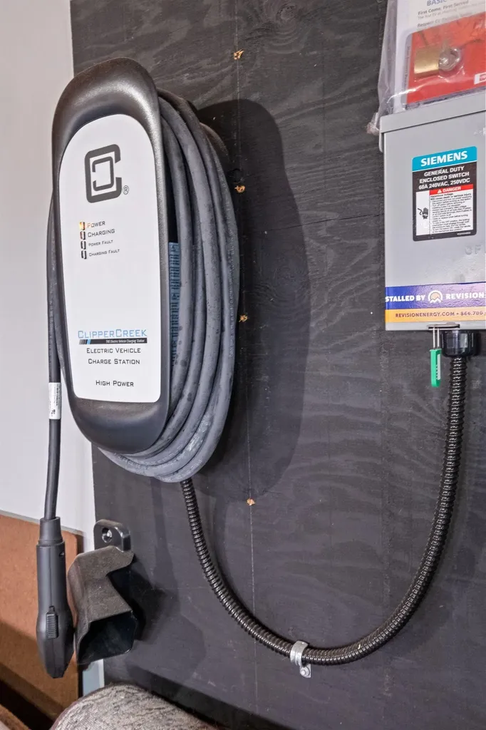 3039 Us Route 3 Thornton NH 03285